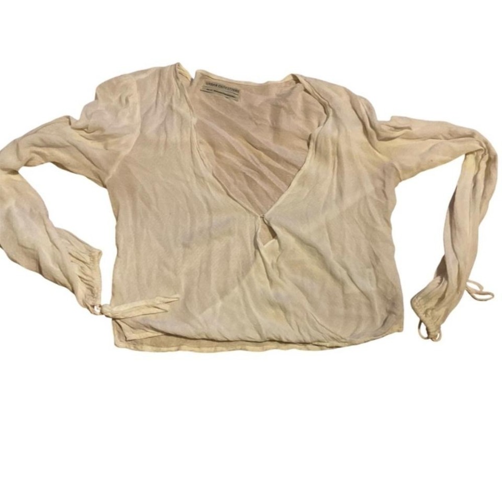 Boho white flowy‎ blouse